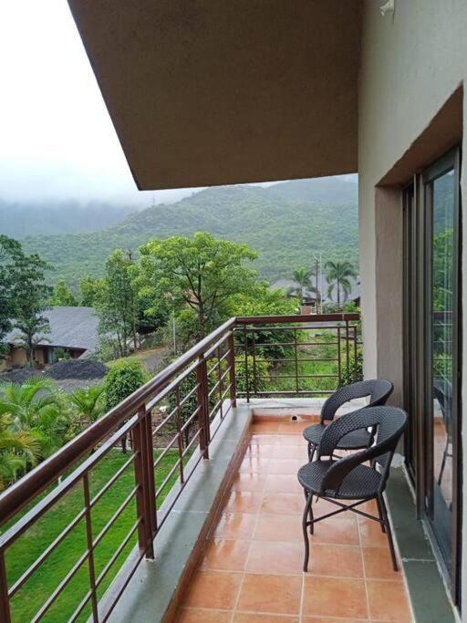 Soul Tree Deluxe Villa 106 Lavasa Exterior foto